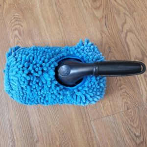 Dog Paw Cleaner Oster 3 in 1 Paw Monster Grooming Tool
